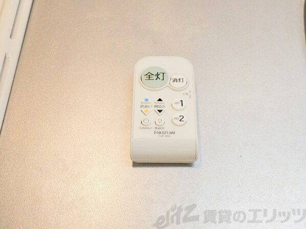 ガーデンクォーツ摂津正雀の物件内観写真